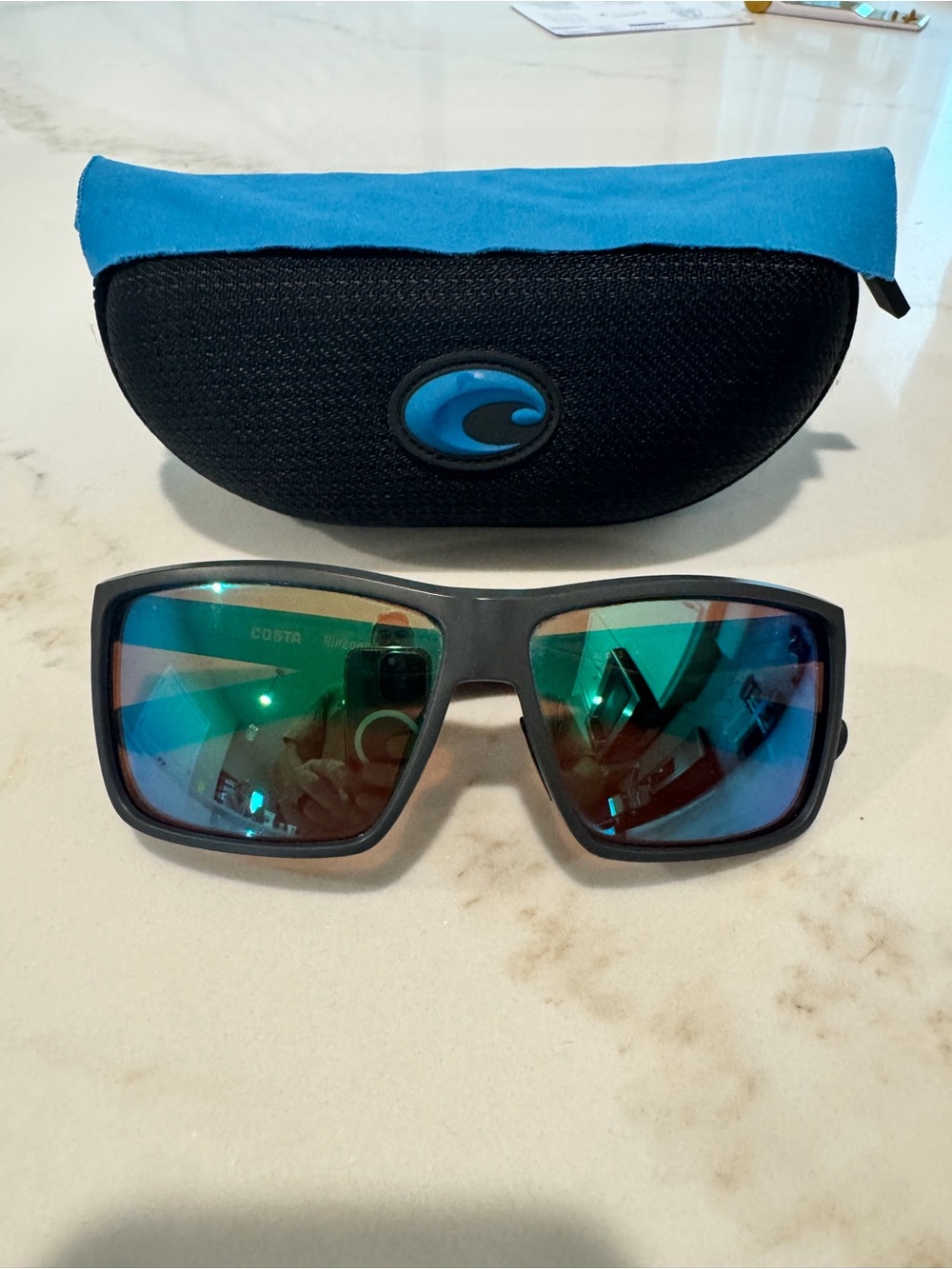Costa Rinconcito Sunglasses in Black with Turquoise Accent